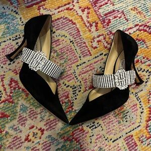 Elegant Black Heels with Crystal Embellishments